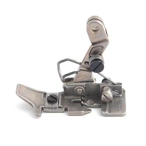 Juki Overlok 5 İp Dar Ayak 3.2mm / 121-53763 görseli 3