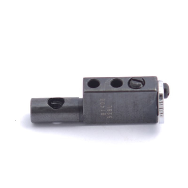 Juki LH3588 Çiftiğne 1/2 İğne Bağı / B1402-528-LAR görseli 1